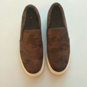 - ⚡5/$25  Camo slip on vegan platform trendy sneakers